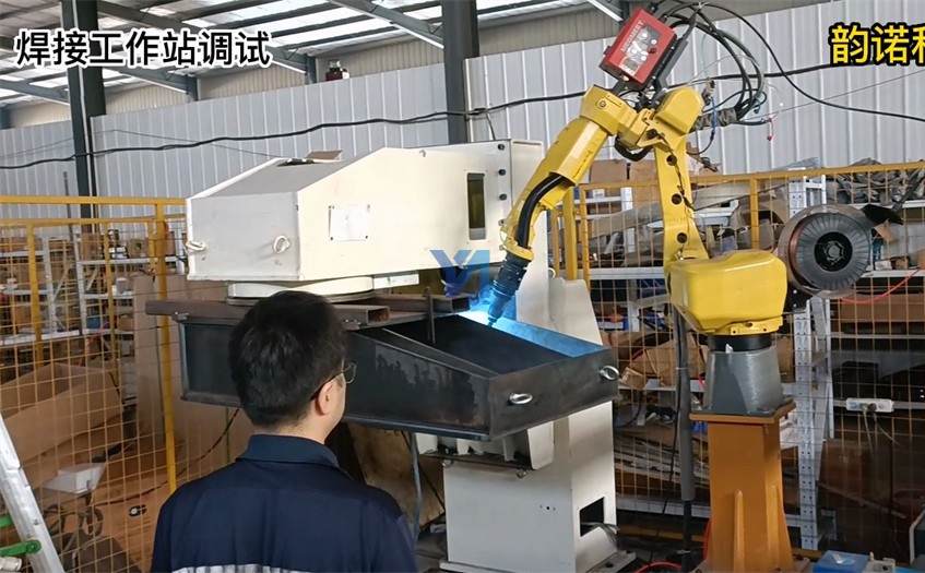 焊接機器人3459.jpg